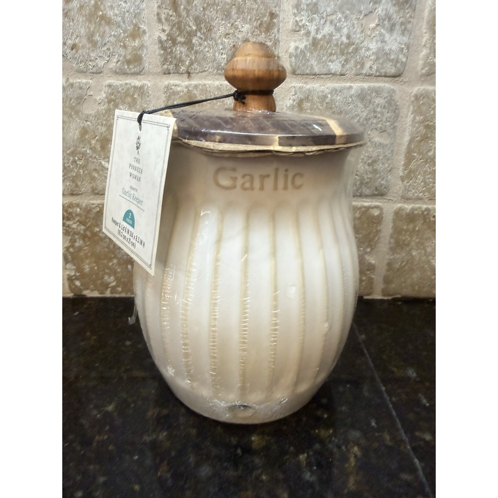 Pioneer Woman Colette Garlic Keeper Creamy White Stoneware Brand NEW 2026
